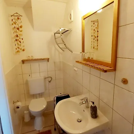 1 Apartment Lohfelden